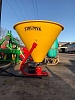 Разбрасыватель удобрений 500 л Strumyk